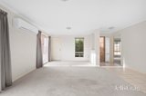 https://images.listonce.com.au/custom/160x/listings/38-pinoak-drive-yarra-glen-vic-3775/149/01810149_img_02.jpg?g1cR1qhHeEo