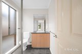 https://images.listonce.com.au/custom/160x/listings/38-pinoak-drive-yarra-glen-vic-3775/149/01810149_img_08.jpg?RZbHHYSMPeY