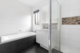 https://images.listonce.com.au/custom/160x/listings/38-red-robin-drive-winter-valley-vic-3358/192/01357192_img_11.jpg?Emt3uhILGio