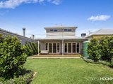 https://images.listonce.com.au/custom/160x/listings/38-river-street-newport-vic-3015/840/01203840_img_07.jpg?jfUY5Y04GjU