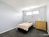 https://images.listonce.com.au/custom/160x/listings/38-river-street-newport-vic-3015/840/01203840_img_12.jpg?dAg4xa257qQ