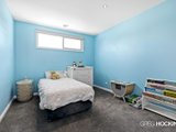 https://images.listonce.com.au/custom/160x/listings/38-river-street-newport-vic-3015/840/01203840_img_13.jpg?Rnzxtlgg28Q