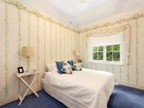 https://images.listonce.com.au/custom/160x/listings/38-rochester-road-canterbury-vic-3126/002/01685002_img_09.jpg?EVkRZnHizqc