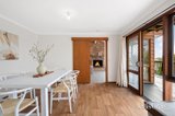 https://images.listonce.com.au/custom/160x/listings/38-roseman-road-chirnside-park-vic-3116/475/01976475_img_05.jpg?5ZlwonCkowQ