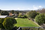 https://images.listonce.com.au/custom/160x/listings/38-roseman-road-chirnside-park-vic-3116/475/01976475_img_17.jpg?2UbnorsJx0Q