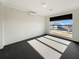 https://images.listonce.com.au/custom/160x/listings/38-sittela-street-mount-duneed-vic-3217/782/01646782_img_14.jpg?wyUwXhBSuNM