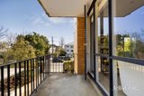 https://images.listonce.com.au/custom/160x/listings/38-st-james-road-armadale-vic-3143/020/01797020_img_05.jpg?sGw3VYBmVec