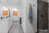 https://images.listonce.com.au/custom/160x/listings/38-stella-avenue-tyabb-vic-3913/263/01812263_img_09.jpg?3ziAcchoCHU