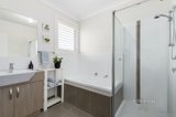 https://images.listonce.com.au/custom/160x/listings/38-sussex-street-ringwood-vic-3134/169/01011169_img_11.jpg?GY0UJDx3Xds