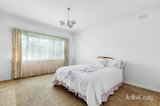 https://images.listonce.com.au/custom/160x/listings/38-sylvan-grove-pascoe-vale-vic-3044/068/01821068_img_09.jpg?PGjtR7zWI68