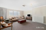 https://images.listonce.com.au/custom/160x/listings/38-vivianne-avenue-mont-albert-north-vic-3129/803/01982803_img_08.jpg?NsD3BB4_iuc