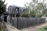 https://images.listonce.com.au/custom/160x/listings/38-walker-street-northcote-vic-3070/938/01154938_img_24.jpg?gTr40wDNoZA