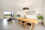 https://images.listonce.com.au/custom/160x/listings/38-waverley-park-drive-mulgrave-vic-3170/010/01885010_img_07.jpg?oWkphVDwAYs