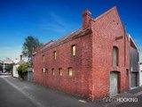 https://images.listonce.com.au/custom/160x/listings/380-montague-street-albert-park-vic-3206/627/01087627_img_01.jpg?Ey8fzrOL1LY