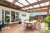 https://images.listonce.com.au/custom/160x/listings/381-autumn-street-newtown-vic-3220/545/01632545_img_18.jpg?0v9dVjvNxS8