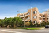 https://images.listonce.com.au/custom/160x/listings/381-pickles-street-port-melbourne-vic-3207/689/01794689_img_03.jpg?5cP_ZFiD5Co