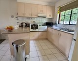 https://images.listonce.com.au/custom/160x/listings/382-forest-street-castlemaine-vic-3450/005/01841005_img_04.jpg?v3F4rTXDlsc