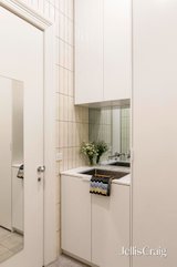 https://images.listonce.com.au/custom/160x/listings/383-napier-street-fitzroy-vic-3065/314/01816314_img_14.jpg?W5jrP10ZYrA