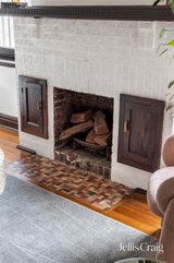 https://images.listonce.com.au/custom/160x/listings/383-neerim-road-carnegie-vic-3163/061/01900061_img_17.jpg?D_GjXXfVpwI