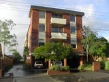 https://images.listonce.com.au/custom/160x/listings/3837-park-street-brunswick-vic-3056/073/01724073_img_02.jpg?wIAOPHBi_Zc