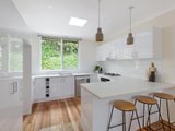 https://images.listonce.com.au/custom/160x/listings/3840-toorak-road-hawthorn-east-vic-3123/147/00965147_img_02.jpg?kNl0r7Ay3ZA