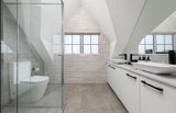 https://images.listonce.com.au/custom/160x/listings/384a-balcombe-road-beaumaris-vic-3193/120/01704120_img_09.jpg?_T_NJnEuwNg