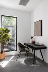 https://images.listonce.com.au/custom/160x/listings/3853-toorak-road-hawthorn-east-vic-3123/286/01767286_img_06.jpg?v8raC8O_5IU