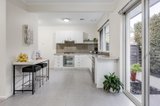 https://images.listonce.com.au/custom/160x/listings/3858-hampton-street-brighton-vic-3186/698/01594698_img_06.jpg?mFQOlFVPXss