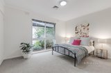 https://images.listonce.com.au/custom/160x/listings/3858-hampton-street-brighton-vic-3186/698/01594698_img_07.jpg?CwoX6IH2wRs