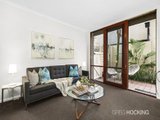 https://images.listonce.com.au/custom/160x/listings/387-ross-street-port-melbourne-vic-3207/979/01087979_img_01.jpg?hRKQirN4Igs