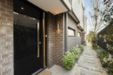 https://images.listonce.com.au/custom/160x/listings/387-thames-street-box-hill-vic-3128/047/01987047_img_02.jpg?84UwXYRRoe4