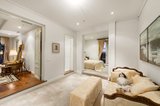 https://images.listonce.com.au/custom/160x/listings/3870-albert-road-south-melbourne-vic-3205/297/00326297_img_04.jpg?qPlDRqm41zQ