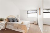 https://images.listonce.com.au/custom/160x/listings/388-alexandra-street-st-kilda-east-vic-3183/727/01881727_img_08.jpg?PmTB-kvRXDM