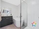 https://images.listonce.com.au/custom/160x/listings/3883a-lincoln-road-croydon-vic-3136/531/01525531_img_08.jpg?KT9k5W7Tbmg