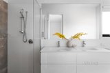 https://images.listonce.com.au/custom/160x/listings/388a-station-street-thornbury-vic-3071/004/01478004_img_12.jpg?s4C57YXrWWE