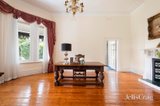 https://images.listonce.com.au/custom/160x/listings/389-barkers-road-kew-vic-3101/189/01949189_img_17.jpg?hVJKCbYixGE