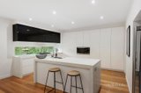 https://images.listonce.com.au/custom/160x/listings/389-heidelbergwarrandyte-road-warrandyte-vic-3113/606/00764606_img_05.jpg?0Wmp3XluTtQ