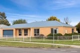 https://images.listonce.com.au/custom/160x/listings/38a-caroline-chisholm-drive-kyneton-vic-3444/090/01896090_img_01.jpg?8hkJ1zmD6JU