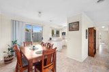 https://images.listonce.com.au/custom/160x/listings/38a-caroline-chisholm-drive-kyneton-vic-3444/090/01896090_img_02.jpg?U5yNyBk2xEI
