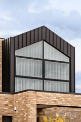https://images.listonce.com.au/custom/160x/listings/38a-carrington-road-reservoir-vic-3073/846/01913846_img_02.jpg?k7PQUdSpIoc