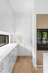 https://images.listonce.com.au/custom/160x/listings/38a-carrington-road-reservoir-vic-3073/846/01913846_img_07.jpg?s22sOLQxR28
