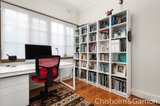 https://images.listonce.com.au/custom/160x/listings/38a-dickens-street-elwood-vic-3184/303/01901303_img_09.jpg?yJsTp-iPub8