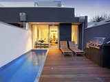 https://images.listonce.com.au/custom/160x/listings/38b-ruskin-street-elwood-vic-3184/658/01791658_img_04.jpg?scYt9Bvst2g