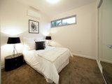 https://images.listonce.com.au/custom/160x/listings/38b-ruskin-street-elwood-vic-3184/658/01791658_img_10.jpg?x4bNr7Kf-8U