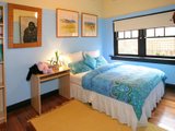 https://images.listonce.com.au/custom/160x/listings/39-11-milton-street-elwood-vic-3184/564/01793564_img_06.jpg?oADc1KOwx7U