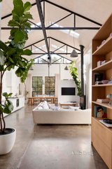 https://images.listonce.com.au/custom/160x/listings/39-41-provost-street-north-melbourne-vic-3051/401/01737401_img_13.jpg?GVpihhdqetw