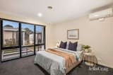 https://images.listonce.com.au/custom/160x/listings/39-amadeo-way-chirnside-park-vic-3116/320/01928320_img_10.jpg?u5fgGLTi-Ng