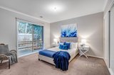 https://images.listonce.com.au/custom/160x/listings/39-balcombe-avenue-mooroolbark-vic-3138/099/01245099_img_06.jpg?xRnj3fA4rqI