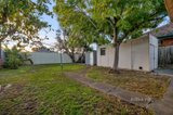 https://images.listonce.com.au/custom/160x/listings/39-balmoral-avenue-pascoe-vale-south-vic-3044/826/01192826_img_12.jpg?s8qxD2MFYss