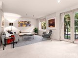 https://images.listonce.com.au/custom/160x/listings/39-beach-street-port-melbourne-vic-3207/078/01087078_img_02.jpg?z4tw95FpnnI